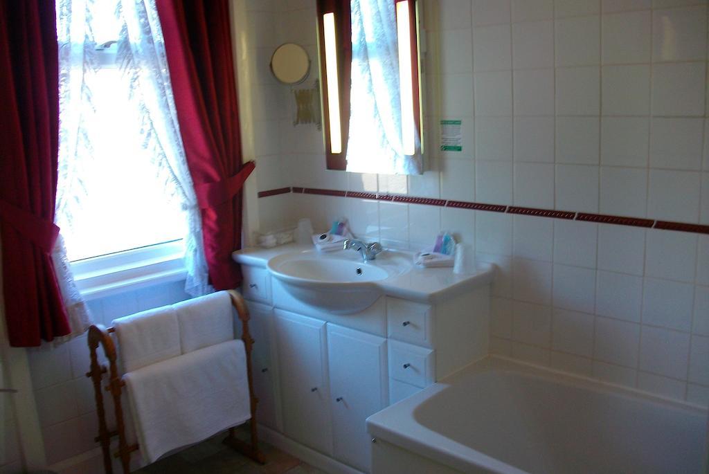 Gate Lodge Guest House 헌스탠턴 객실 사진